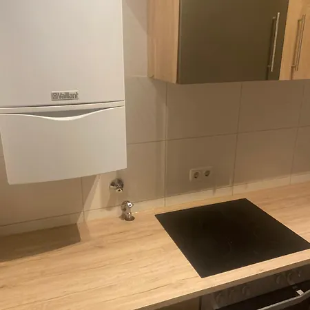 Workation Comfort , Biebrich Centre, Grosse Kueche , Waschmaschine, Viel Platz , Direkte Autobahnanbindung Apartment *
